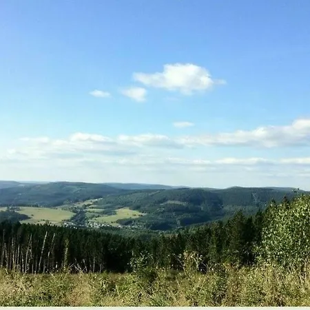 Grosses Landreihenhaus Mit Panoramablick *